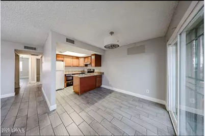 10411 N 11th Avenue #28, Phoenix, AZ 85021 - Photo 4