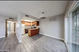 10411 N 11th Ave, Phoenix, AZ 85021 - Photo 4