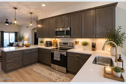 310 N Mountain View Road, Apache Junction, AZ 85119 - Photo 2