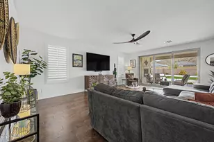7048 W Quail Track Dr, Peoria, AZ 85383 - Photo 14