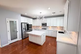2113 W Eagle Feather Rd, Phoenix, AZ 85085 - Photo 8