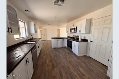 34206 W Wayland Drive, Tonopah, AZ 85354 - Photo 16