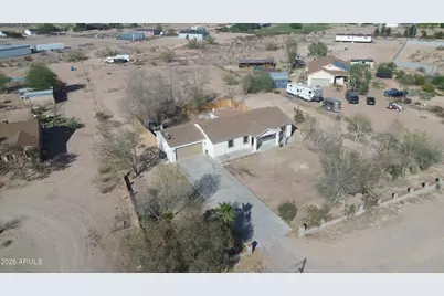 34206 W Wayland Drive, Tonopah, AZ 85354 - Photo 2