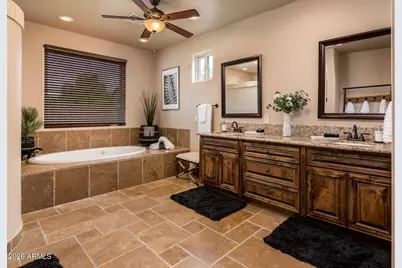 5322 W Whispering Wind Drive, Glendale, AZ 85310 - Photo 36