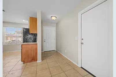 15121 W Buchanan Street, Goodyear, AZ 85338 - Photo 4