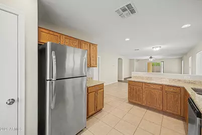 15121 W Buchanan Street, Goodyear, AZ 85338 - Photo 12