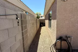 508 W Latona Rd, Phoenix, AZ 85041 - Photo 46