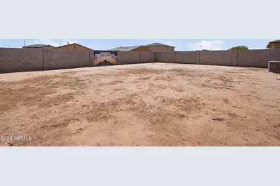 135 E Watson Place, Casa Grande, AZ 85122 - Photo 10