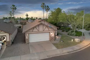 4852 E Betty Elyse Ln, Scottsdale, AZ 85254 - Photo 32