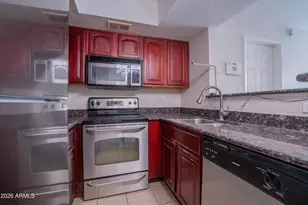 3535 W Tierra Buena Ln, Phoenix, AZ 85053 - Photo 8