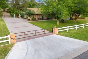 9401 S 157th Pl, Gilbert, AZ 85234 - Photo 4