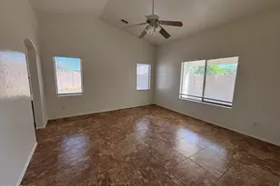 11376 W Locust Ln, Avondale, AZ 85323 - Photo 6