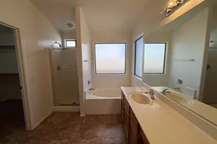 11376 W Locust Ln, Avondale, AZ 85323 - Photo 8