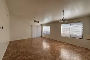 11376 W Locust Ln, Avondale, AZ 85323 - Photo 2