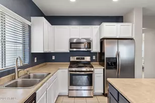 14186 W Country Gables Dr, Surprise, AZ 85379 - Photo 18