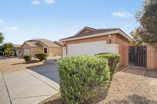 14928 N 140th Ave, Surprise, AZ 85379 - Photo 2