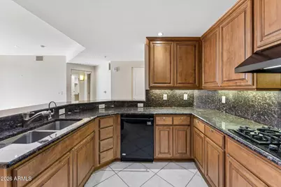15802 N 71st Street #211, Scottsdale, AZ 85254 - Photo 8