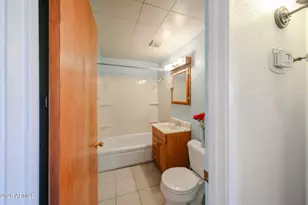 3039 E Charter Oak Rd, Phoenix, AZ 85032 - Photo 24