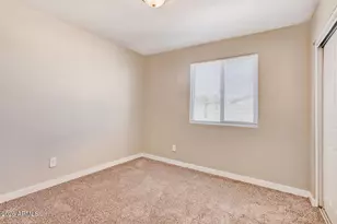 8844 N 40th Ave, Phoenix, AZ 85051 - Photo 16