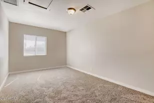8844 N 40th Ave, Phoenix, AZ 85051 - Photo 20