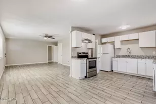8844 N 40th Ave, Phoenix, AZ 85051 - Photo 8