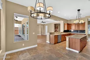 6894 W Mazatzal Dr, Peoria, AZ 85383 - Photo 18