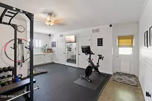222 E Hayward Ave, Phoenix, AZ 85020 - Photo 24