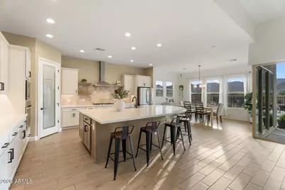 20264 W San Juan Avenue, Litchfield Park, AZ 85340 - Photo 12