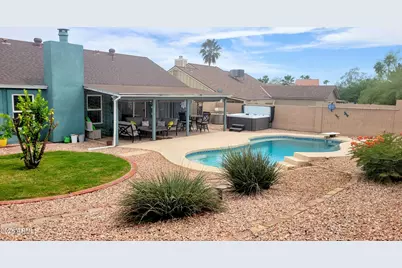 9854 S 47th Place, Phoenix, AZ 85044 - Photo 2