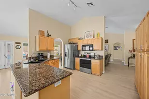 9854 S 47th Pl, Phoenix, AZ 85044 - Photo 14
