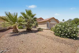 156 N Nielson St, Gilbert, AZ 85234 - Photo 2