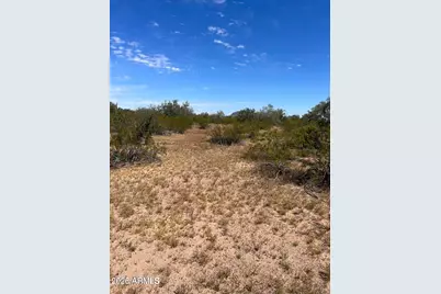 0 X -- #-, Eloy, AZ 85131 - Photo 2