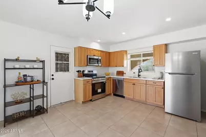 2201 E Gretta Place, Phoenix, AZ 85022 - Photo 10