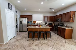 3104 S Lois Ln, Gilbert, AZ 85295 - Photo 10