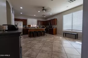 3104 S Lois Ln, Gilbert, AZ 85295 - Photo 8