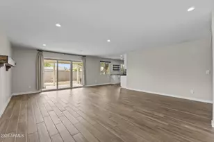 1229 E Manhatton Dr, Tempe, AZ 85282 - Photo 8