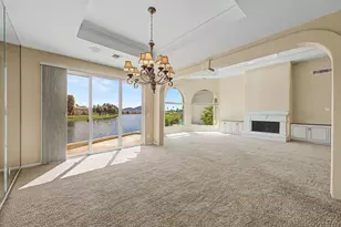 8407 E Del Camino Dr, Scottsdale, AZ 85258 - Photo 10