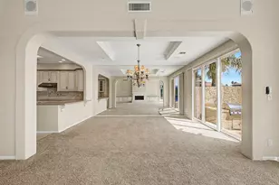 8407 E Del Camino Dr, Scottsdale, AZ 85258 - Photo 12