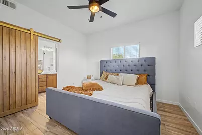 815 E Rose Lane #116, Phoenix, AZ 85014 - Photo 2
