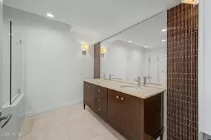 4446 E Camelback Rd, Phoenix, AZ 85018 - Photo 26