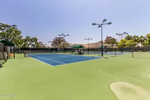 4446 E Camelback Rd, Phoenix, AZ 85018 - Photo 42