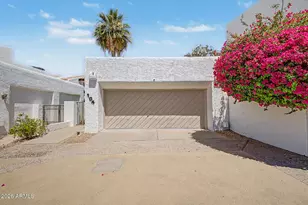 4446 E Camelback Rd, Phoenix, AZ 85018 - Photo 2