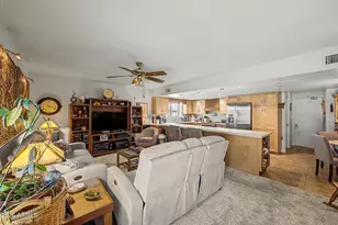 8542 N 48th Ln, Glendale, AZ 85302 - Photo 10