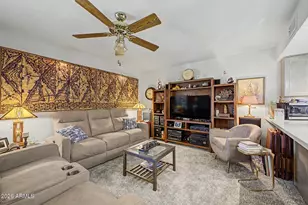 8542 N 48th Ln, Glendale, AZ 85302 - Photo 12
