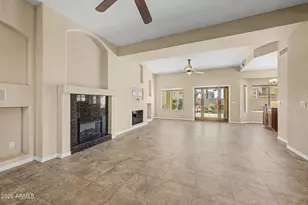 4208 E Tether Trail, Phoenix, AZ 85050 - Photo 6