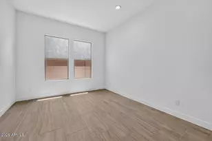 1750 E Duane Ln, Phoenix, AZ 85085 - Photo 18