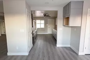 5837 W Pierson St, Phoenix, AZ 85031 - Photo 12
