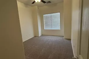 10035 W Parkway Dr, Tolleson, AZ 85353 - Photo 12