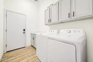 8663 W Yukon Dr, Peoria, AZ 85382 - Photo 26