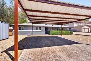 2221 N 27th St, Phoenix, AZ 85008 - Photo 6